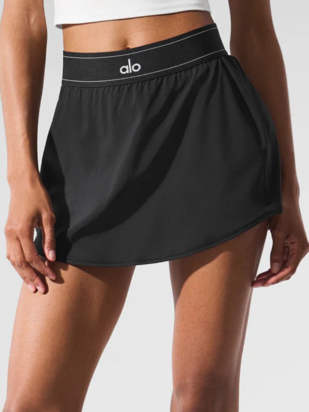 NWT🥨Alo Yoga Match Point Tennis Skirt Black🧚♀️Minimalist • Versatile - Picture 7 of 8